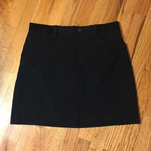 Lee Riders black skort 6M